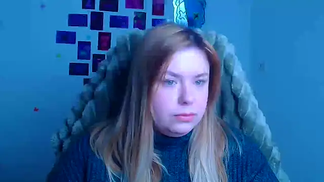 Snapshot of SusannaNight chatting on February 9, 2026, 6:22 am SusannaNight online show from February 9, 2026, 6:22 am