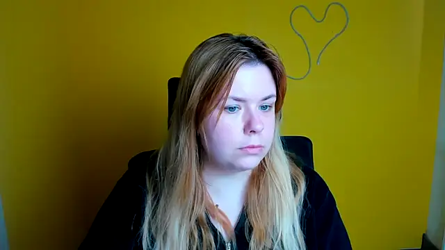Snapshot of SusannaNight chatting on May 12, 2026, 11:16 am SusannaNight online show from May 12, 2026, 11:16 am