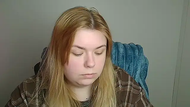 Snapshot of SusannaNight chatting on April 28, 2026, 11:47 am SusannaNight online show from April 28, 2026, 11:47 am