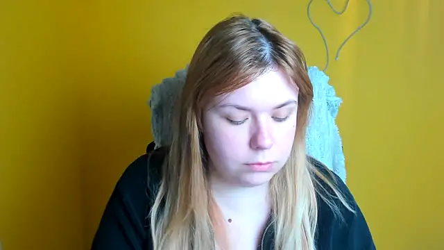 Snapshot of SusannaNight chatting on May 4, 2026, 11:13 am SusannaNight online show from May 4, 2026, 11:13 am
