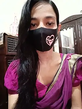 Snapshot of Green_LaDY66 chatting on June 11, 2026, 11:18 am Green LaDY66 online show from June 11, 2026, 11:18 am