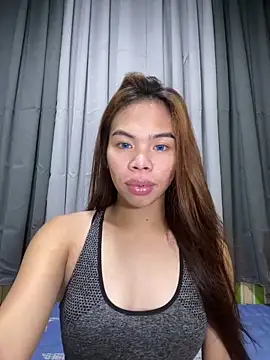 kierra fox online show from November 14, 2025, 1:15 pm