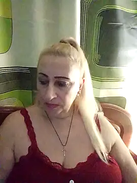 Esenia505 online show from December 13, 2025, 8:04 pm