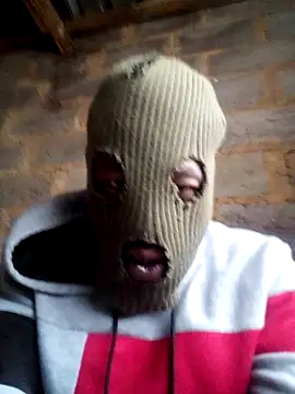 Snapshot of thickmeat47 chatting on October 29, 2025, 3:55 pm thickmeat47 online show from October 29, 2025, 3:55 pm