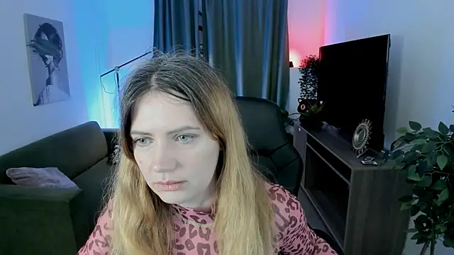 Snapshot of AleksaLaurent chatting on October 30, 2025, 6:01 am AleksaLaurent online show from October 30, 2025, 6:01 am