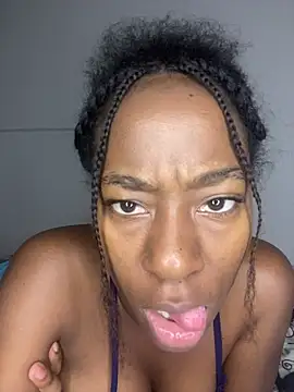 milarain online show from February 11, 2026, 9:25 pm