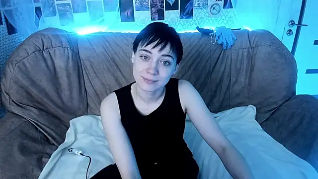 ErickaFetish online show from December 1, 2025, 3:24 pm