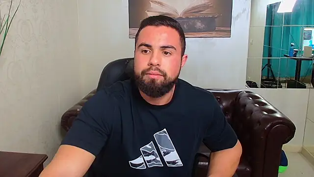 HayesWood online show from December 17, 2025, 5:45 am