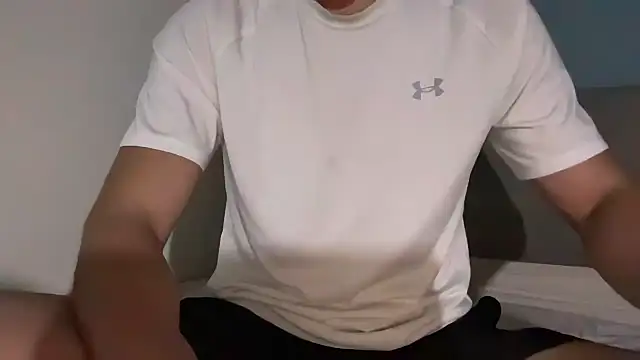 Snapshot of dudeseven chatting on July 13, 2026, 4:39 pm dudeseven online show from July 13, 2026, 4:39 pm