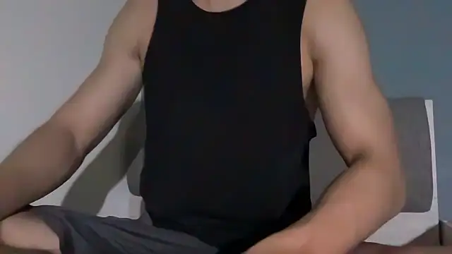 Snapshot of dudeseven chatting on July 14, 2026, 6:03 pm dudeseven online show from July 14, 2026, 6:03 pm