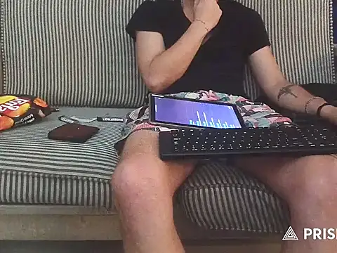 Snapshot of THOMMONSTER5299 chatting on February 8, 2026, 9:12 pm THOMMONSTER5299 online show from February 8, 2026, 9:12 pm