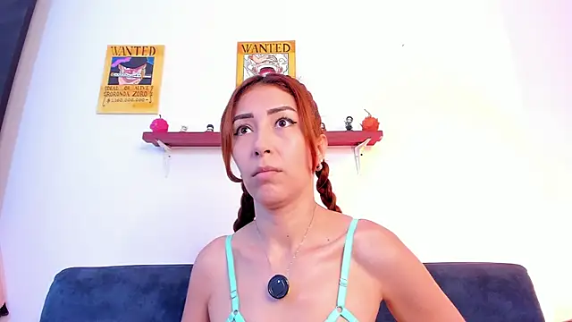 Snapshot of julialex_ chatting on May 30, 2026, 7:19 pm julialex online show from May 30, 2026, 7:19 pm