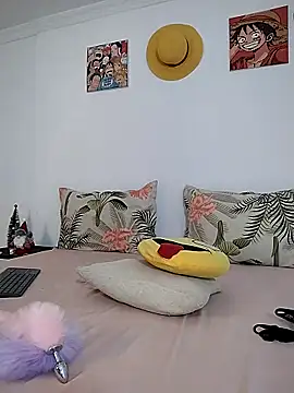 julialex  online show from November 27, 2025, 2:06 pm