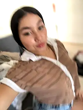 Vickybon online show from November 27, 2025, 3:12 pm