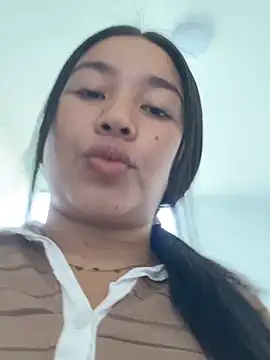 Vickybon online show from December 19, 2025, 2:41 pm