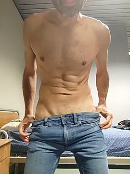 panco pillo online show from November 11, 2025, 8:36 pm