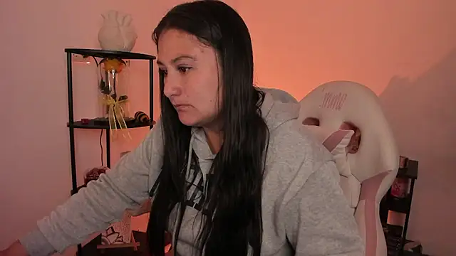 Amelia08 online show from January 12, 2026, 1:29 pm