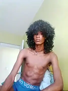 Snapshot of skinniyGabriel chatting on November 10, 2025, 6:24 pm skinniyGabriel online show from November 10, 2025, 6:24 pm