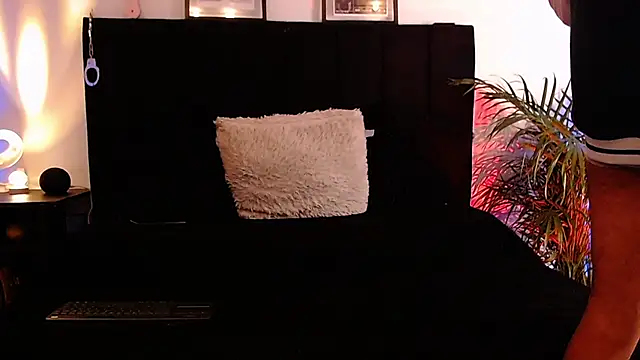 jaiden thoner online show from December 3, 2025, 6:03 am