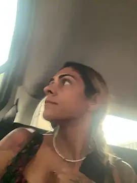 sabrinaneves online show from April 9, 2026, 10:43 am