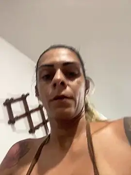 sabrinaneves online show from March 18, 2026, 10:54 pm