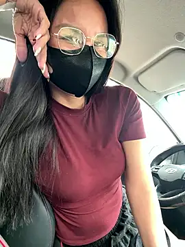 Snapshot of trinhvutrinh chatting on January 18, 2026, 4:05 am trinhvutrinh online show from January 18, 2026, 4:05 am