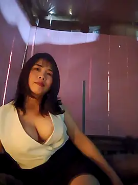 Nahata-suki online show from December 4, 2025, 5:06 am