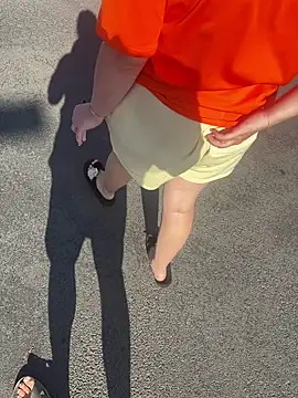 Teeny-Slut18 online show from July 19, 2026, 7:06 am