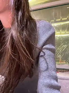 yueyue558 online show from February 25, 2026, 3:01 pm