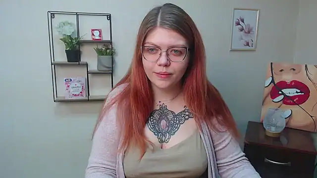 Lina ri  online show from November 17, 2025, 7:18 pm