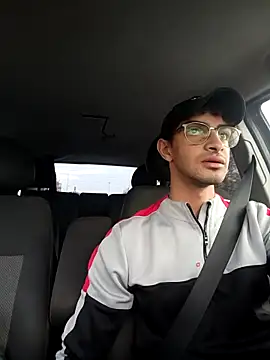 KaTorino online show from October 30, 2025, 7:28 am