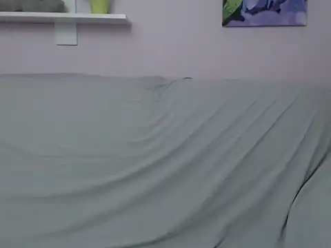 Little Milf 5 online show from October 31, 2025, 12:13 pm