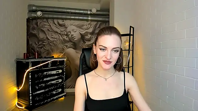 Snapshot of EdnaThomus chatting on November 20, 2025, 4:51 pm EdnaThomus online show from November 20, 2025, 4:51 pm