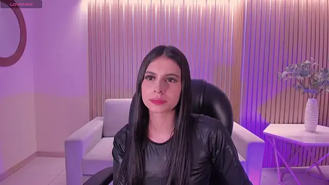 BellaConnorX online show from June 5, 2026, 6:07 am