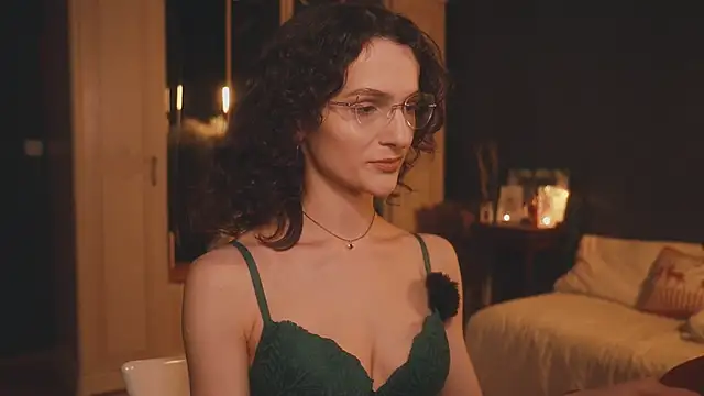 Snapshot of _arta_ chatting on December 15, 2025, 1:06 pm arta online show from December 15, 2025, 1:06 pm