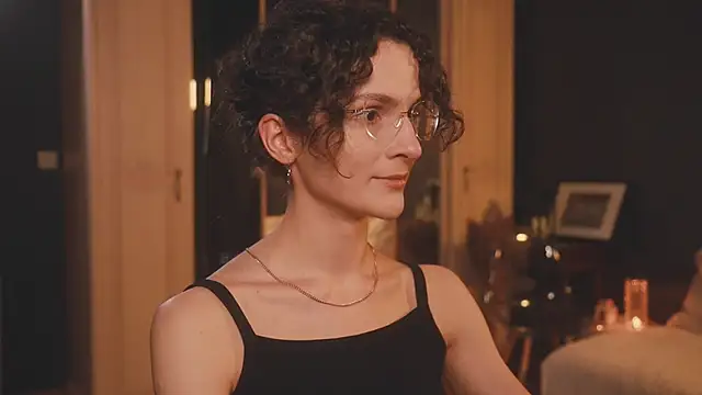 Snapshot of _arta_ chatting on December 4, 2025, 1:43 pm arta online show from December 4, 2025, 1:43 pm