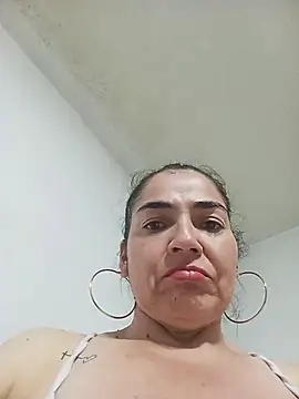 MaryRoze  online show from February 14, 2026, 12:11 am