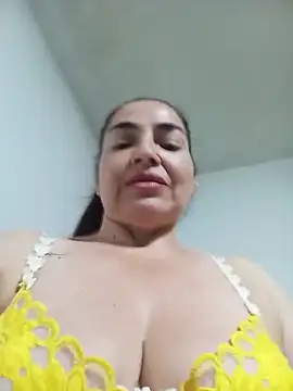 MaryRoze  online show from April 3, 2026, 6:14 pm