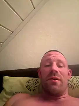 Snapshot of superbertok chatting on November 3, 2025, 9:40 pm superbertok online show from November 3, 2025, 9:40 pm