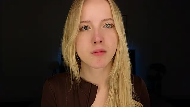 Snapshot of adele_armass chatting on May 28, 2026, 9:10 pm adele armass online show from May 28, 2026, 9:10 pm