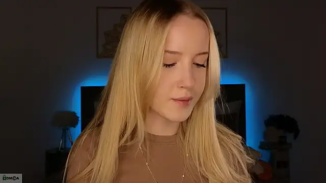 Snapshot of adele_armass chatting on February 12, 2026, 9:36 pm adele armass online show from February 12, 2026, 9:36 pm