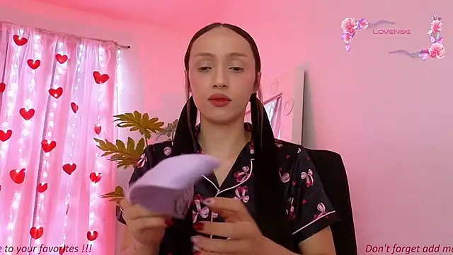 BabyLauritaa online show from February 16, 2026, 7:23 pm