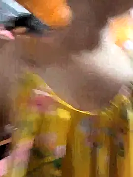 Snapshot of Okleotina9 chatting on March 1, 2026, 3:06 am Okleotina9 online show from March 1, 2026, 3:06 am