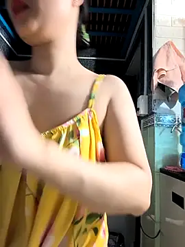 Snapshot of Okleotina9 chatting on February 8, 2026, 5:27 am Okleotina9 online show from February 8, 2026, 5:27 am