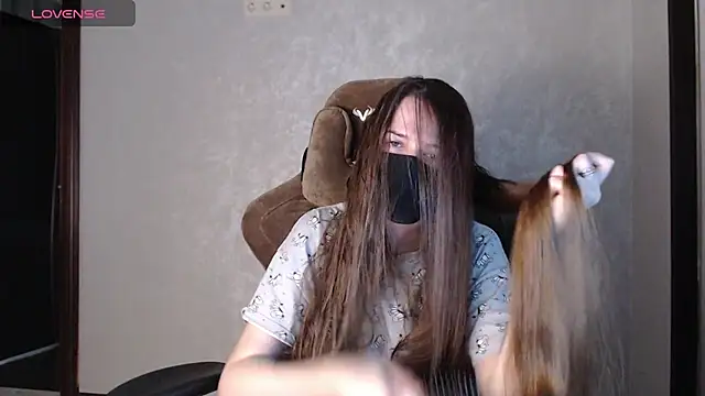 Snapshot of ZlatoslavaLo chatting on November 28, 2025, 6:24 am ZlatoslavaLo online show from November 28, 2025, 6:24 am