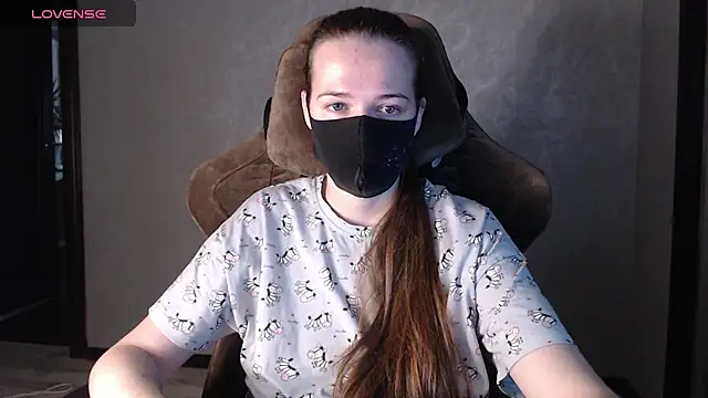 Snapshot of ZlatoslavaLo chatting on November 26, 2025, 6:46 am ZlatoslavaLo online show from November 26, 2025, 6:46 am