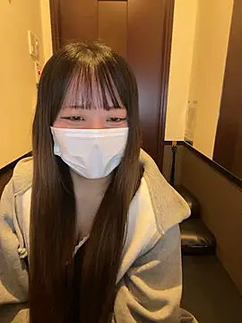 emiri da nyan online show from November 3, 2025, 4:28 am