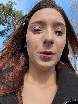 LilluKatten online show from February 7, 2026, 10:34 am