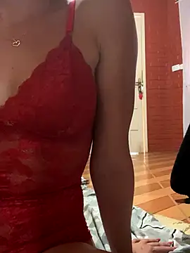 Snapshot of AnaiMartins chatting on November 6, 2025, 10:08 am AnaiMartins online show from November 6, 2025, 10:08 am