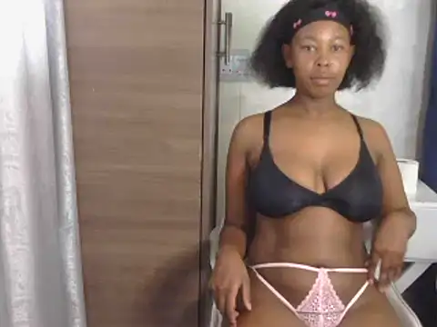 baddiemine05 online show from November 16, 2025, 11:59 am